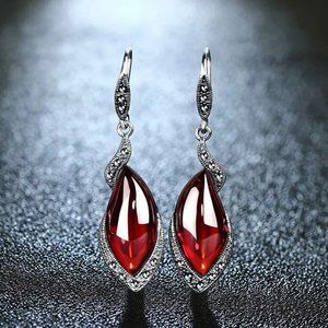 Vintage Style Natural Red Garnet & Sterling Silver Earrings